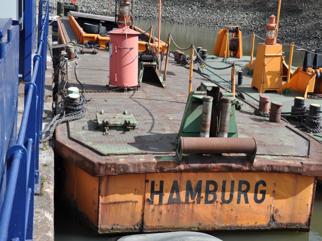 harbor watercrafts/ pontoons