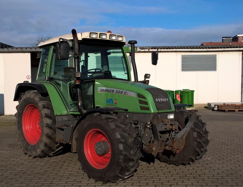 Fendt Farmer 307 CA, CI  Agricultural tractor