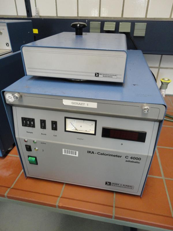 IKA-Analysentechnik C4000 adiabatisch Verbrennungs-Kalorimeter
