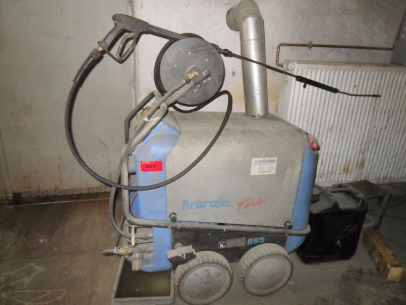Used Kränzle 895 Therm high pressure cleaner for Sale (Auction Premium) | NetBid Industrial Auctions