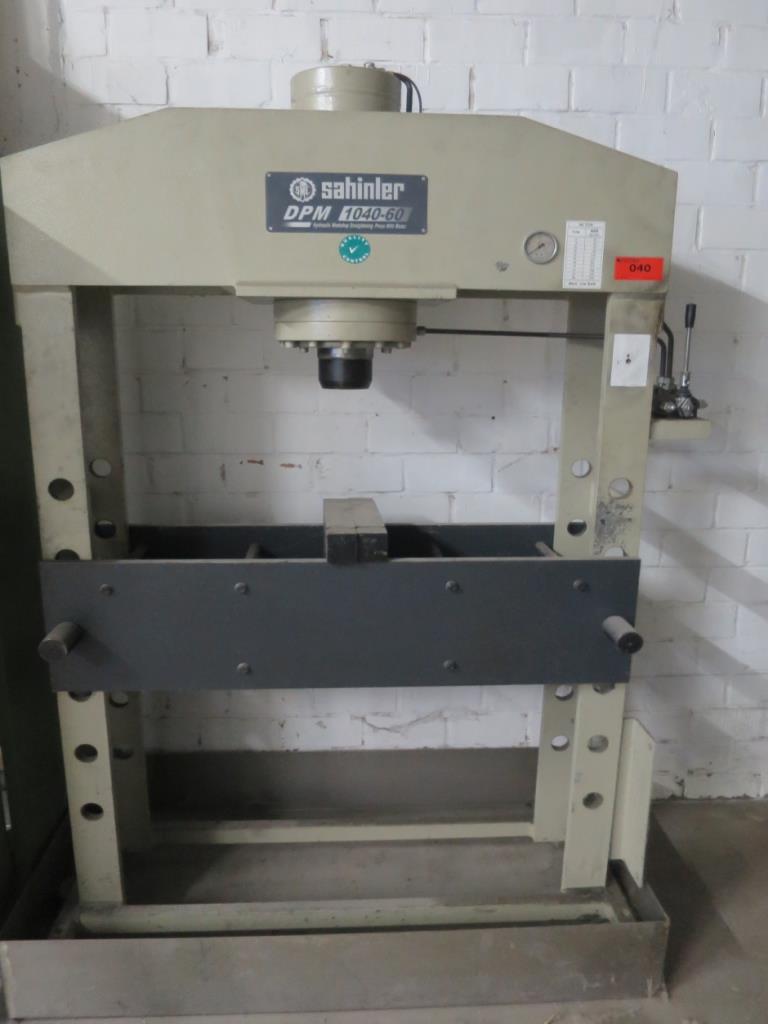Sahinler DPM 1040-60 prensa hidráulica de 2 columnas