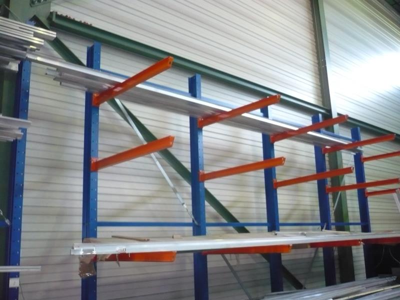 Used Schulte 2 cantilever shelf for Sale (Auction Premium) | NetBid Industrial Auctions