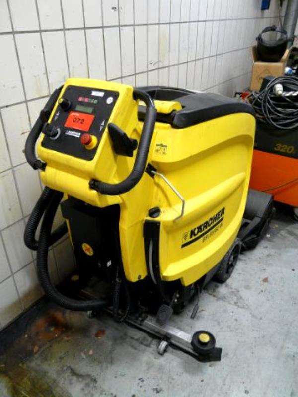 Used Kärcher BR55/60W industrial floor cleaner for Sale (Auction Premium) | NetBid Industrial Auctions