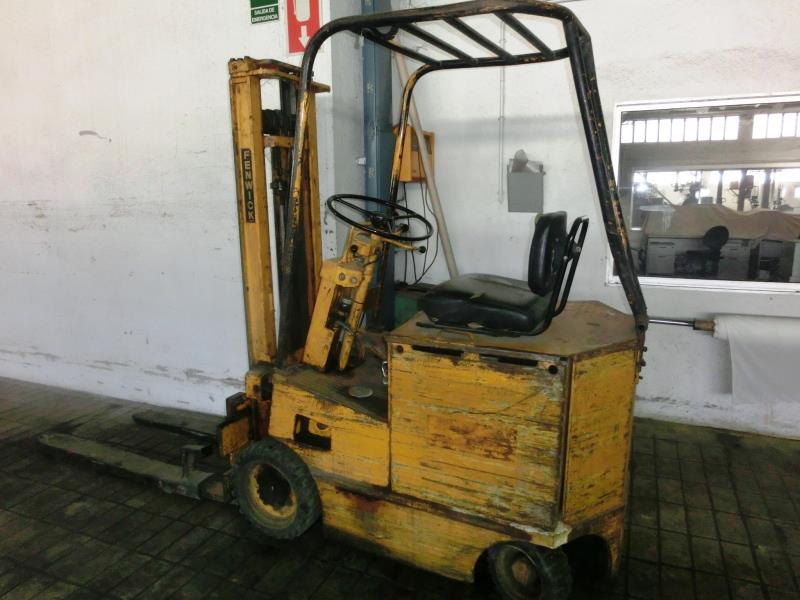 Used Seguridad electr. forklift for Sale (Auction Premium) | NetBid Industrial Auctions