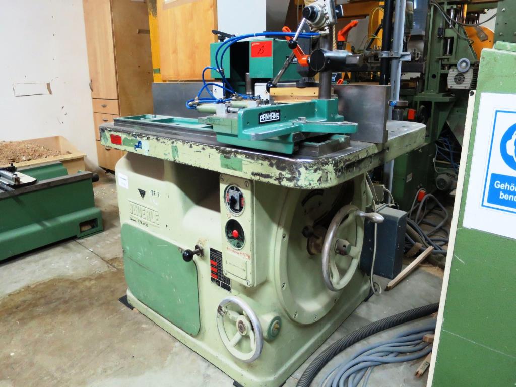 Used Bäuerle Vertical table milling machine for Sale (Auction Premium) | NetBid Industrial Auctions