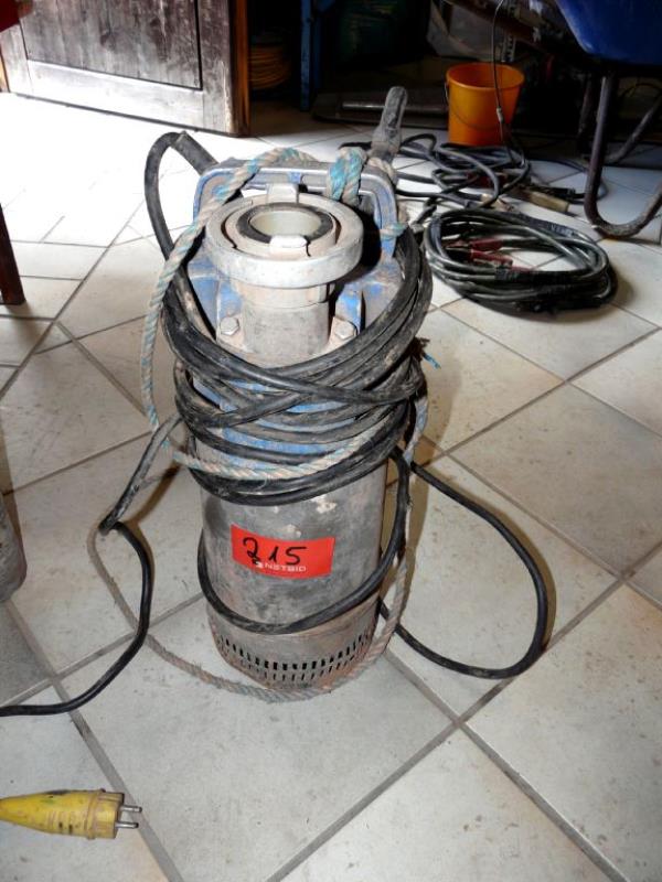 Used Submersible water pump for Sale (Auction Premium) | NetBid Industrial Auctions