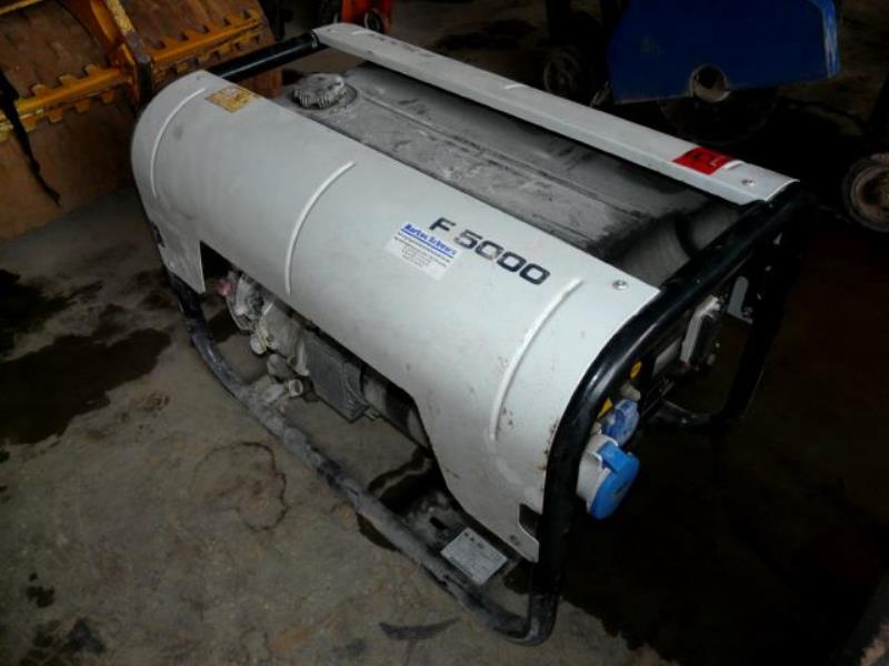 Sanic DF5000 generator