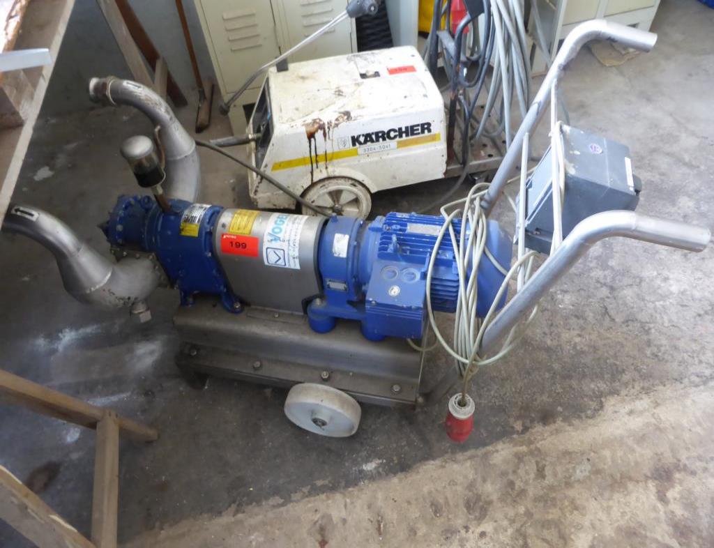 Used Vogelsang V100 Mobile centrifugal pump for Sale (Auction Premium) | NetBid Industrial Auctions