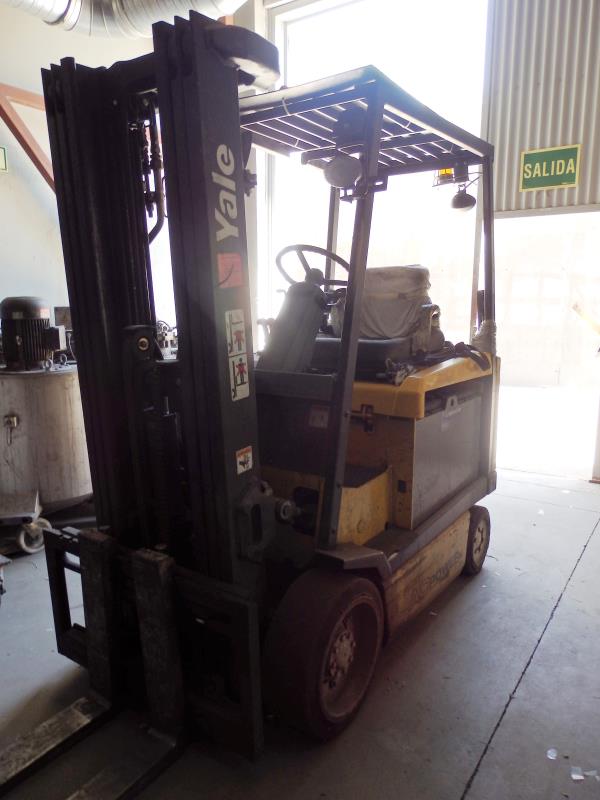 YALE EO48 Electric high lifter