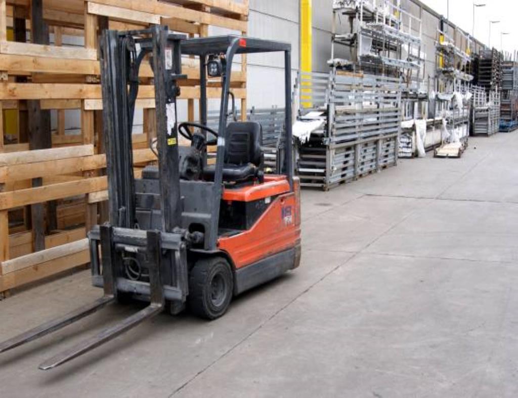 Toyota 5FBE18 electric forklift truck
