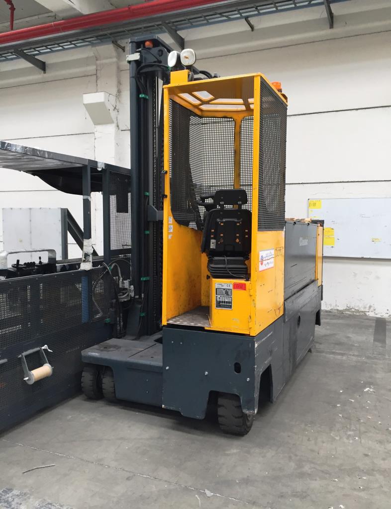 Used Combilift ESL 3048 order picker truck for Sale (Trading Premium) | NetBid Industrial Auctions