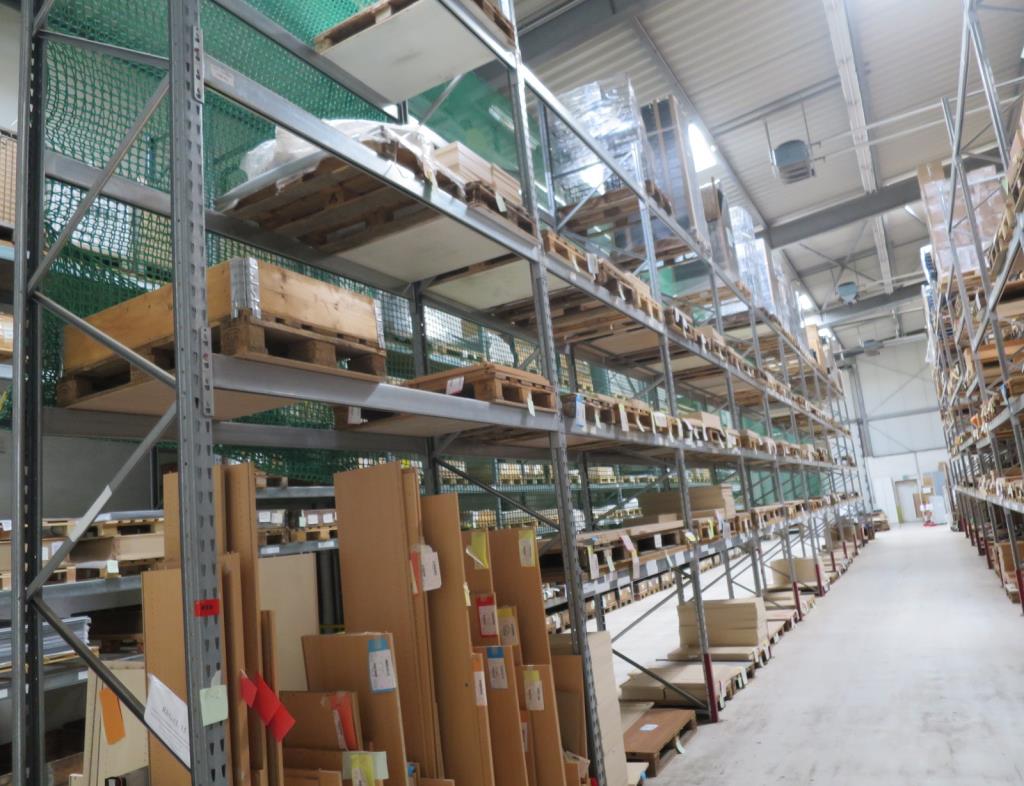 Pallet racks (15 and 41)