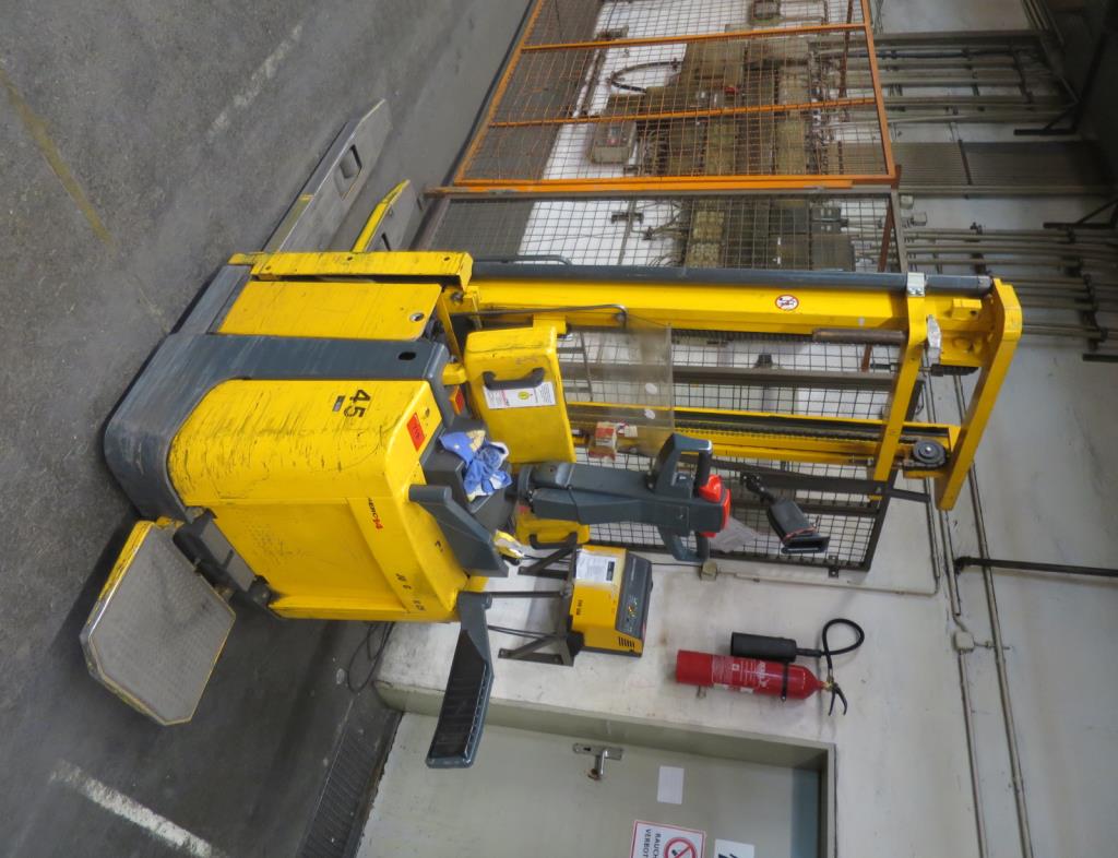 Used Jungheinrich ERC 14 Electric pedestrian stacker (45) for Sale (Auction Premium) | NetBid Industrial Auctions