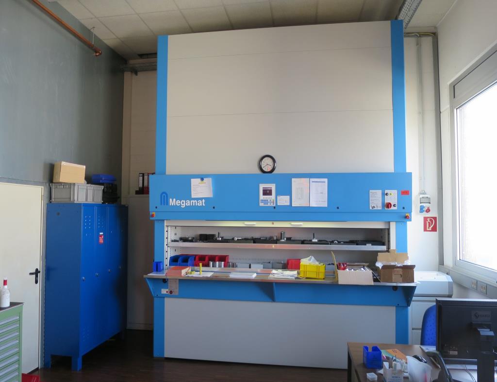 Used Megamat 1156/279/22 Storage paternoster for Sale (Auction Premium) | NetBid Industrial Auctions
