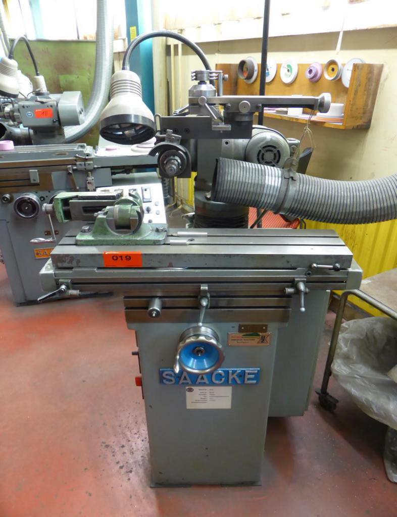 Saacke tool grinding machine