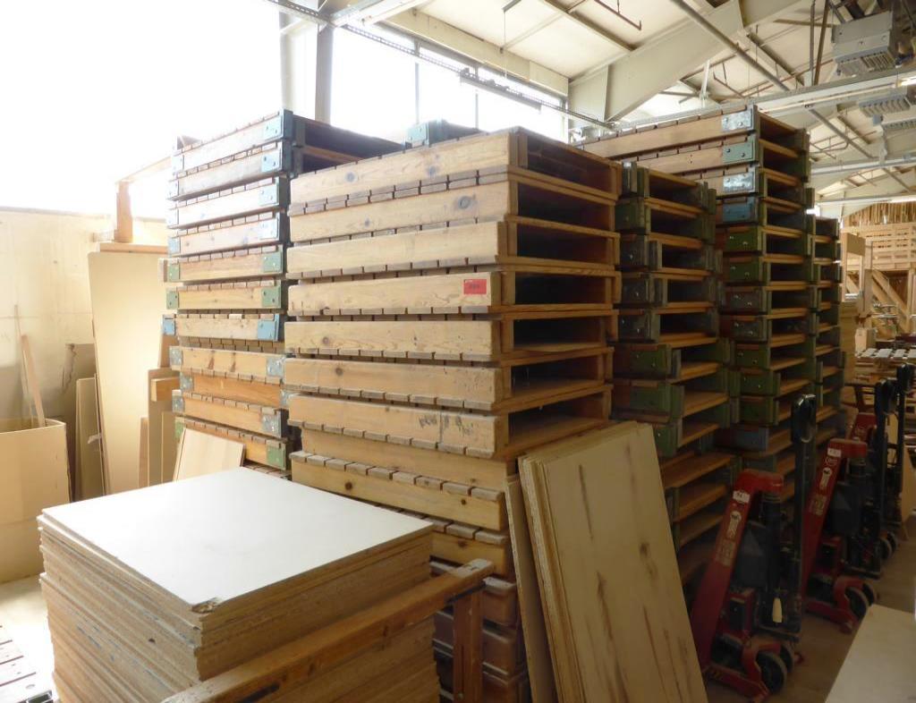 Used 1 Posten Production pallets for Sale (Auction Premium) | NetBid Industrial Auctions
