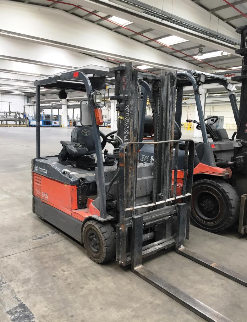 Toyota 7 FBEF 18 electric forklift