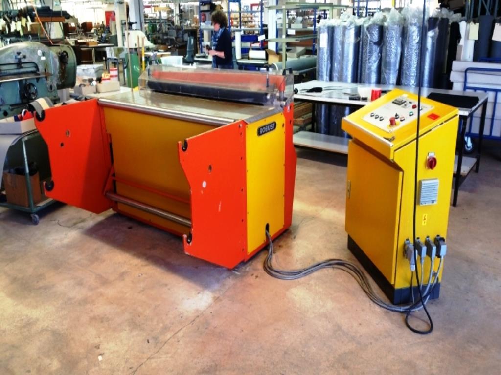 Used Robust SMV 15 N film-cutting machine for Sale (Trading Premium) | NetBid Industrial Auctions