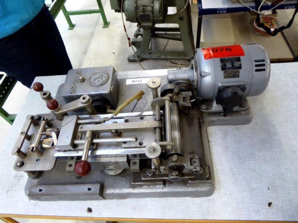 Used Pferdemenges SN3-ASTOR242 textile strap machine for Sale (Trading Premium) | NetBid Industrial Auctions