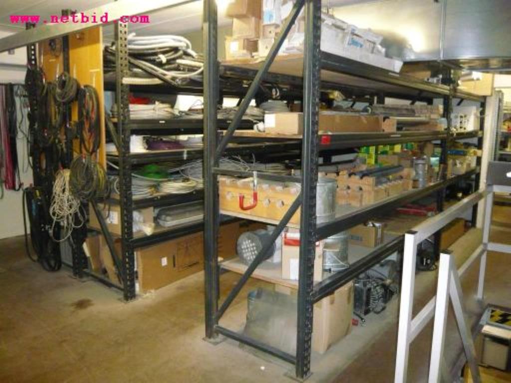 lin. m. heavy-duty rack
