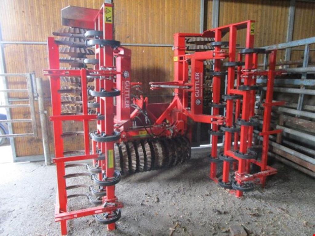 Agricultural machines and factory equipment