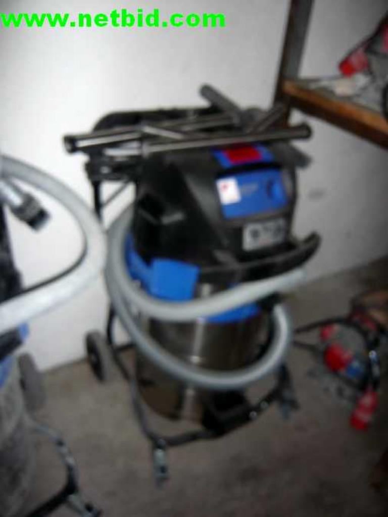 Nilfisk Attix 9 Industrial vacuum cleaner