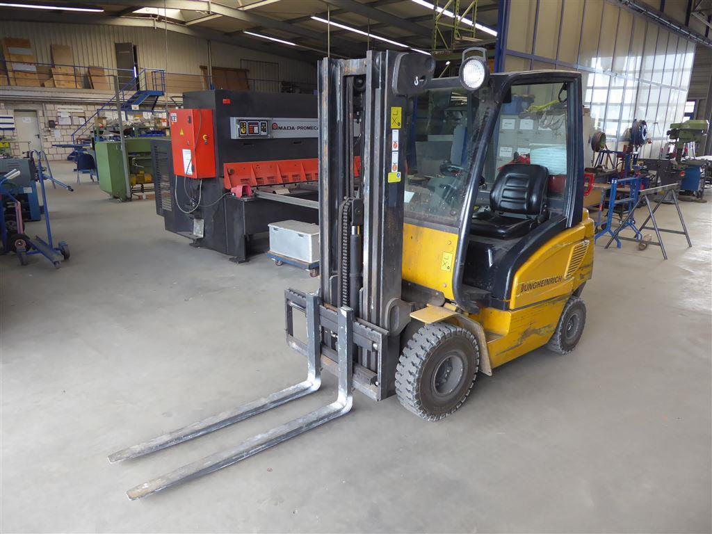 Jungheinrich TFG16AS Forklift truck - later collection after approval!