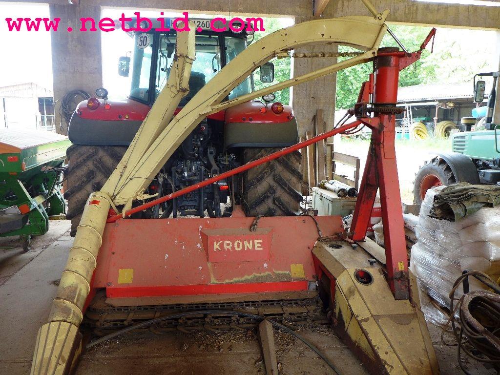 KRONE MC 16 B  Zamontowany rozdrabniacz do kukurydzy