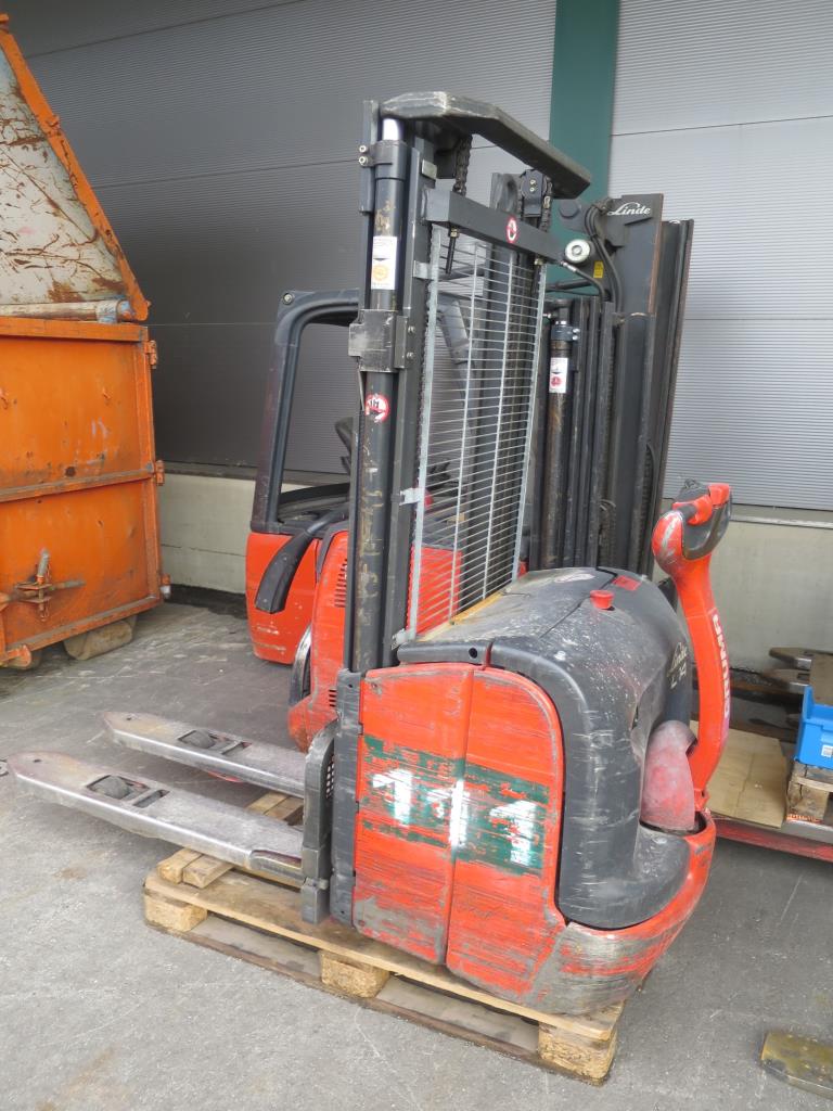 Linde L 14 electr. hand-guided lift truck (int. no. 111) #494