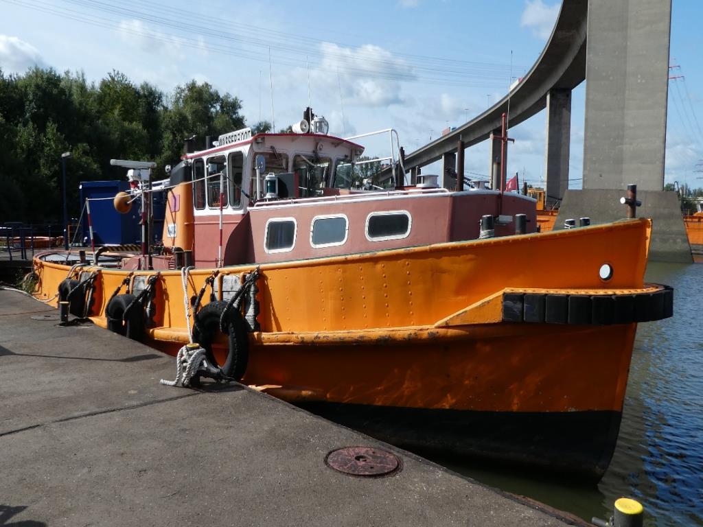 Scheel + Jöhnk Werft, Hamburg Vehículo de remolque portuario "Waterboat" (barco de agua)