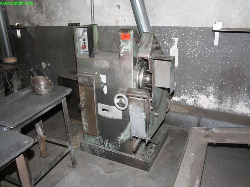 grinding workstation