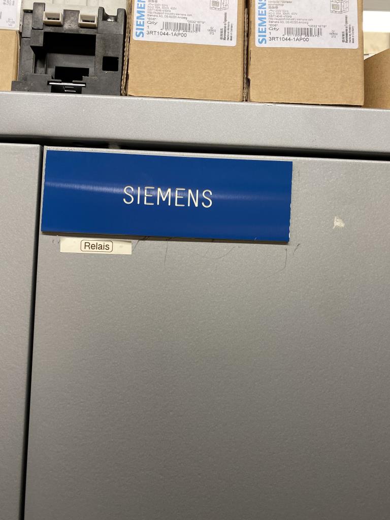 Przekaźnik Siemens - niedostępny podczas inspekcji