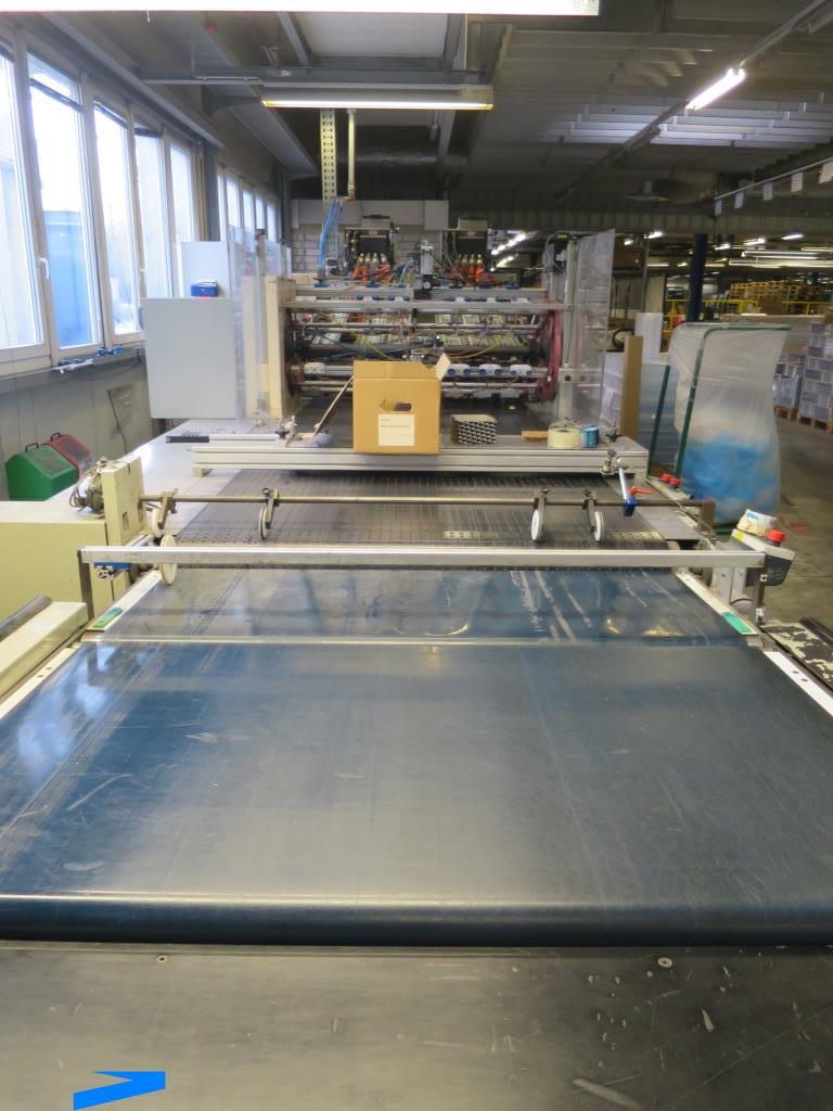 Esatec DT2 13001P joining and glueing machine (for CD elements on cardboard)