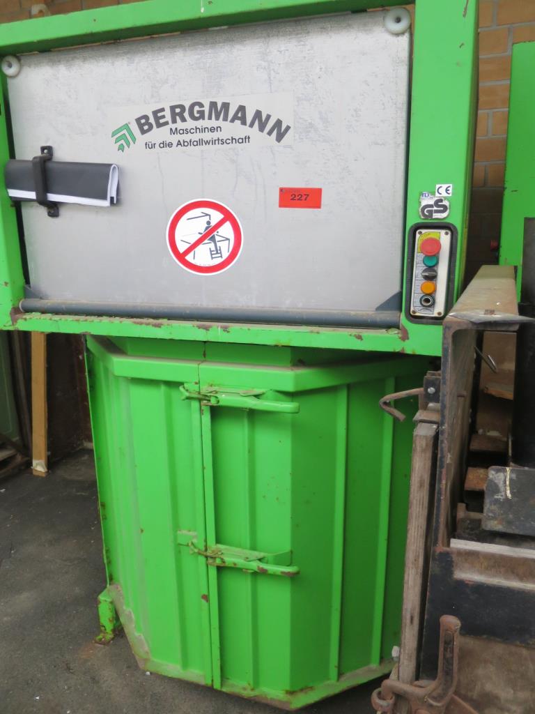 Bergmann BS8100 Waste packing station