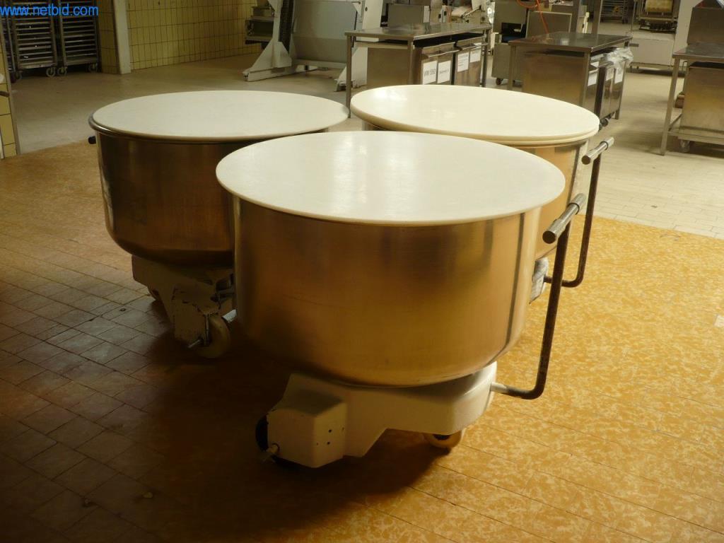 roll-out vats