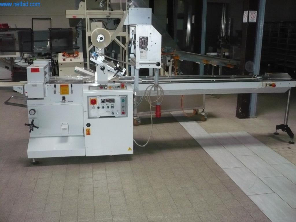 Kopp CO130 Poly horizontal form fill and seal packaging machine