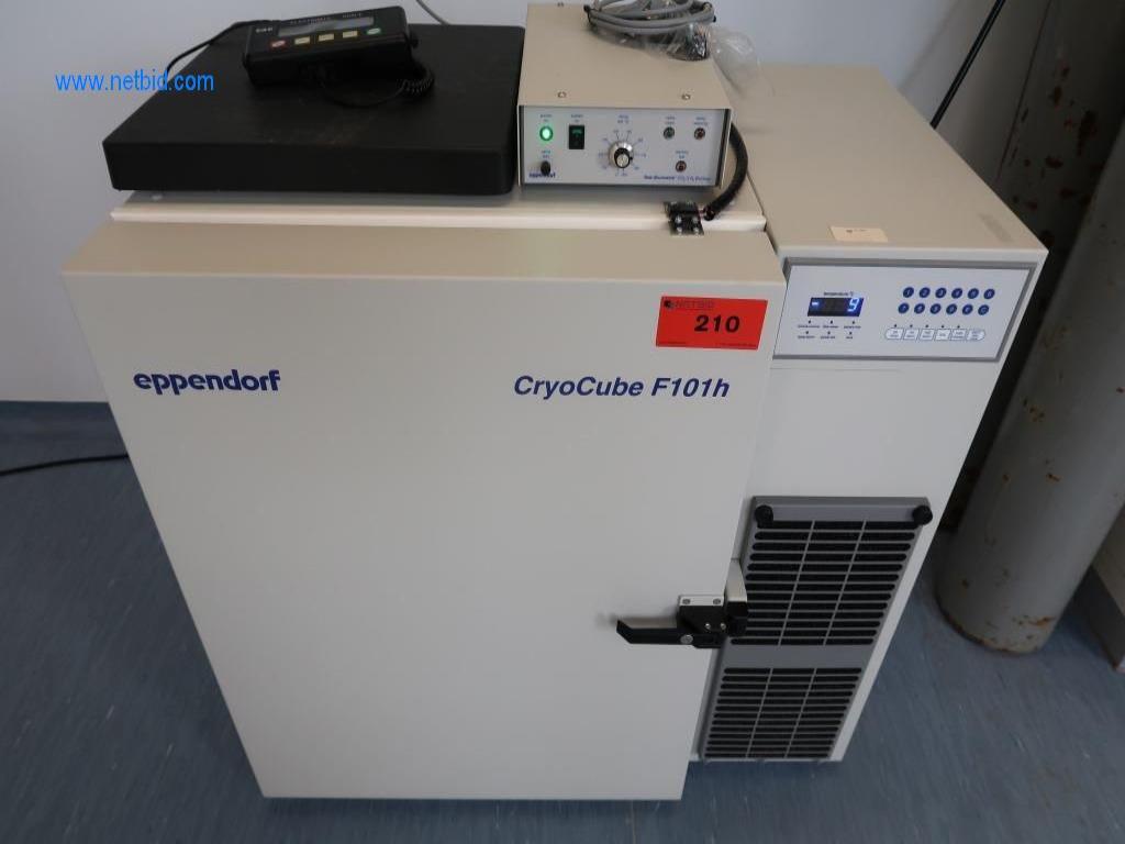EPPENDORF Cryo CUBE F101H Ultra hluboká mraznička