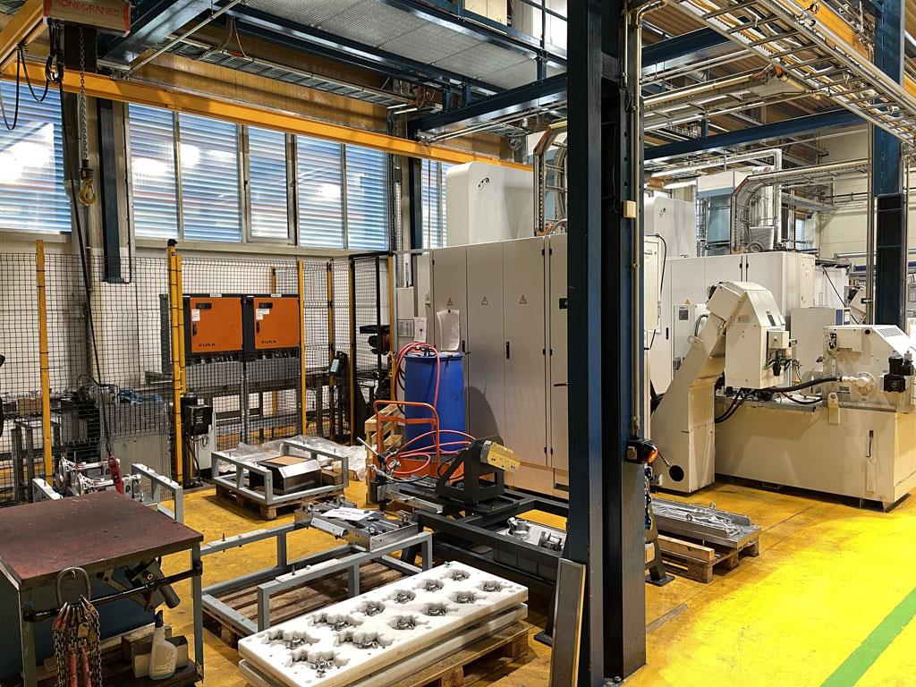 Well-maintained machining centers and robots from an automotive supplier