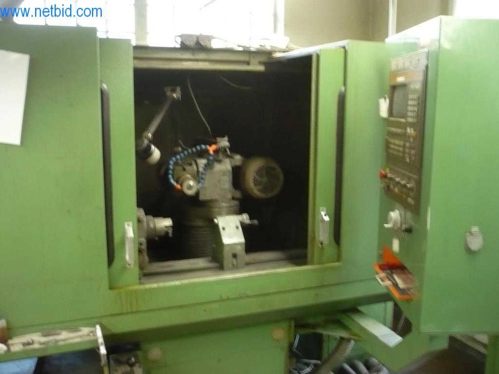 Saacke UWIICNC CNC tool grinding machine