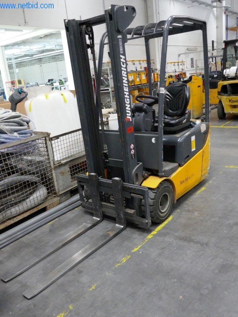 Jungheinrich EFG 113 Electric tricycle forklift