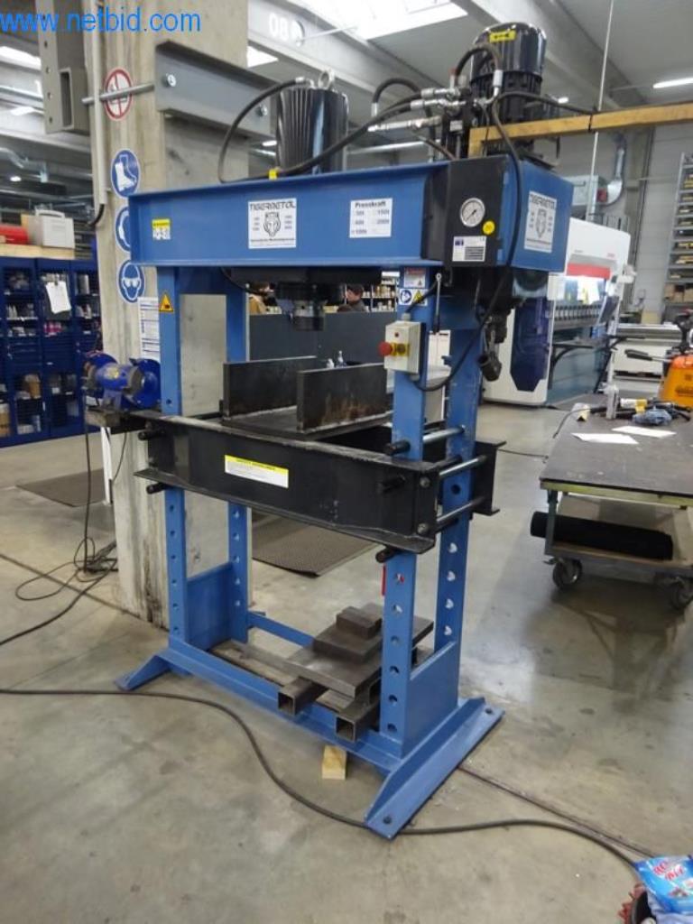 Tigermetal 100 t hydraulic workshop press (surcharge subject to change)