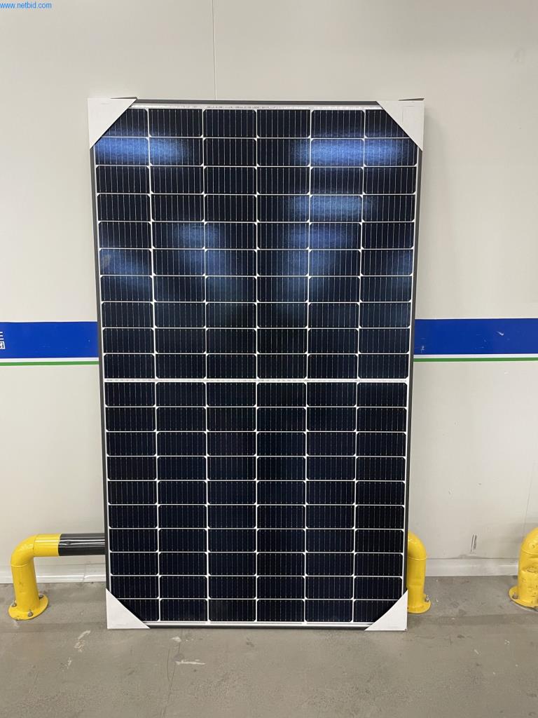 380 watt photovoltaic modules, 14.82 kWp (39 units)