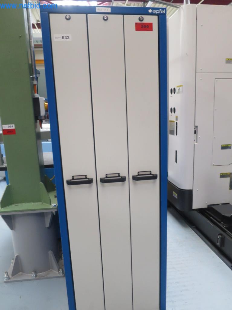 Apfel Vertical tool storage cabinet