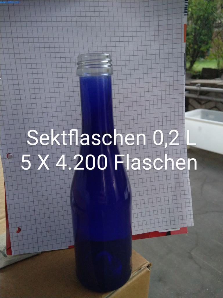 Used 21000 Sektflaschen for Sale (Trading Premium) | NetBid Industrial Auctions