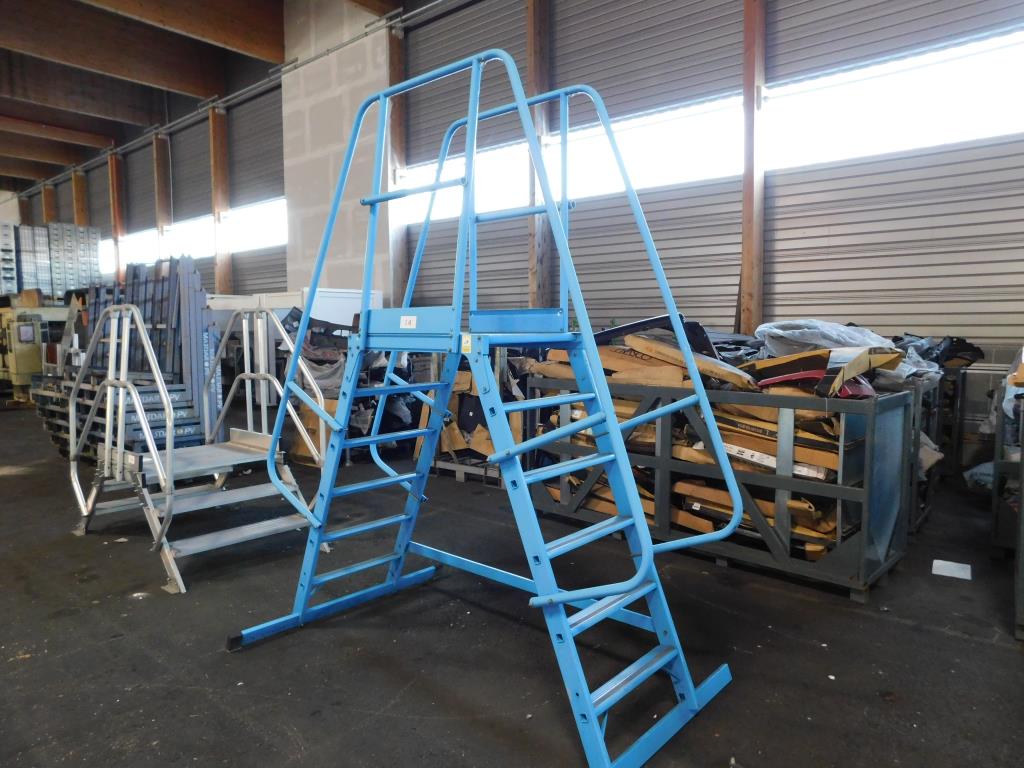 Used Zarges Platform transition ladder for Sale (Auction Premium) | NetBid Industrial Auctions