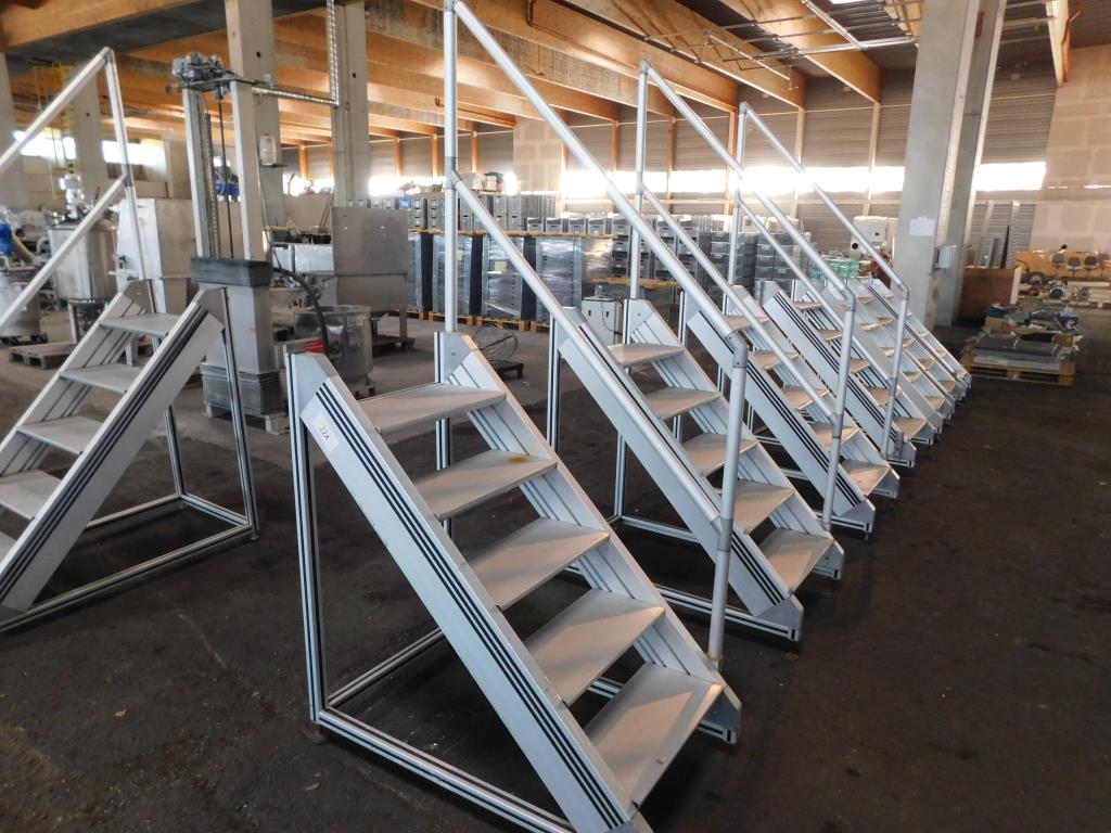 Used Scaffold stairs/platform stairs for Sale (Auction Premium) | NetBid Industrial Auctions