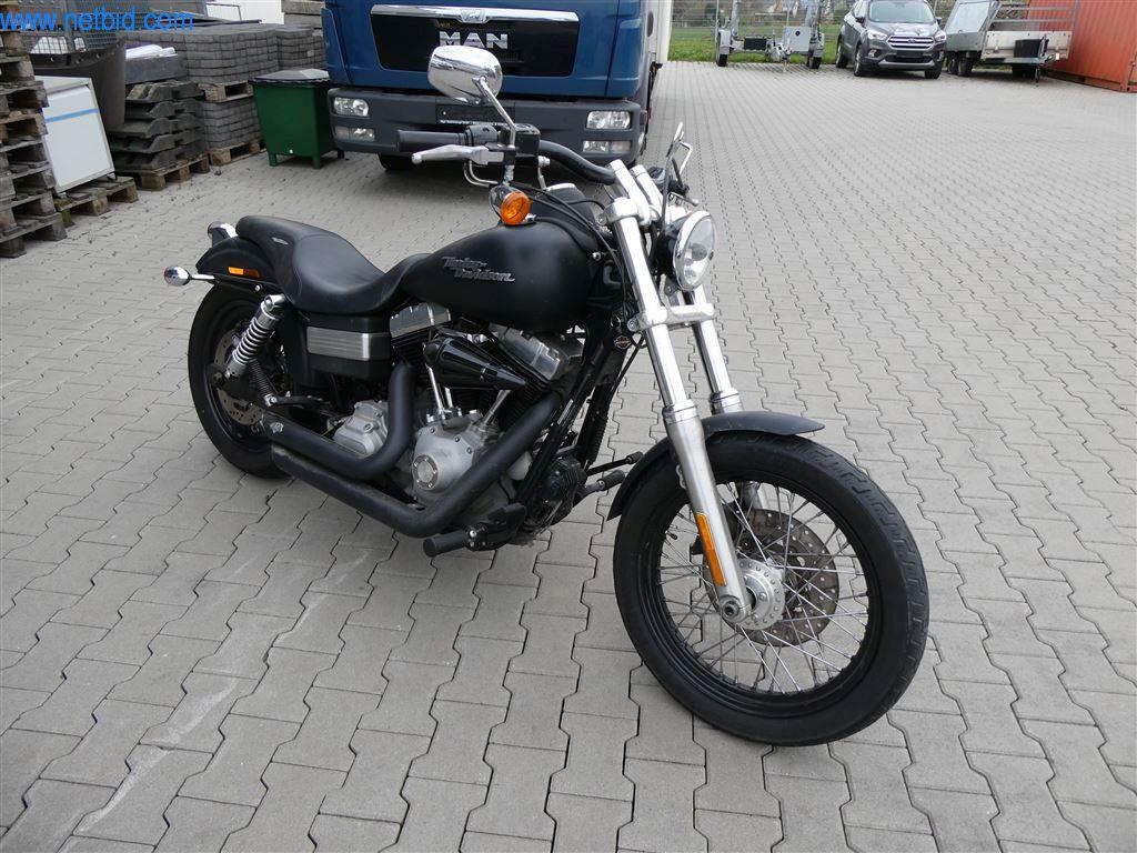 HARLEY DAVIDSON Street Bob Motorrad ( Zuschlag unter Vorbehalt) kupisz używany(ą) (Trading Premium) | NetBid Polska