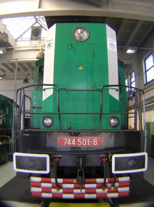 CKD Praha 744.501-8 (475) 1 locomotora