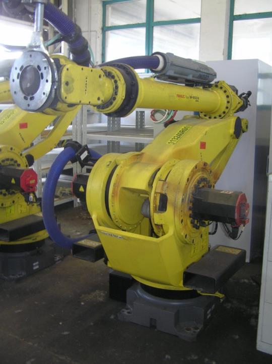 Used Fanuc M-900iA 260L 1 Industrial Robot for Sale (Auction Premium) | NetBid Industrial Auctions