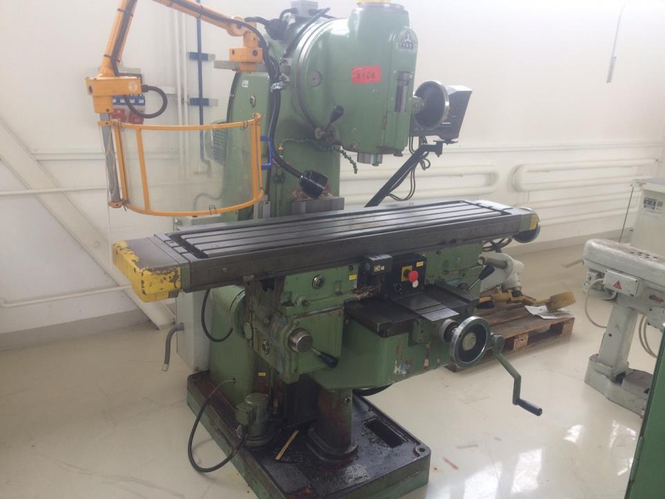 TOS Vertical spindle milling machine